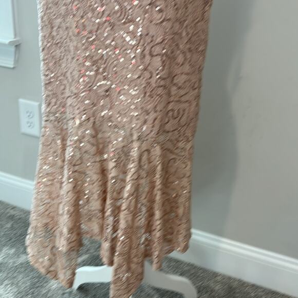 Kensie Flounced Hem Illusion Neck Sequin Lace Sheath Dress 4 Cocktail Bodycon‎ - Picture 12 of 16